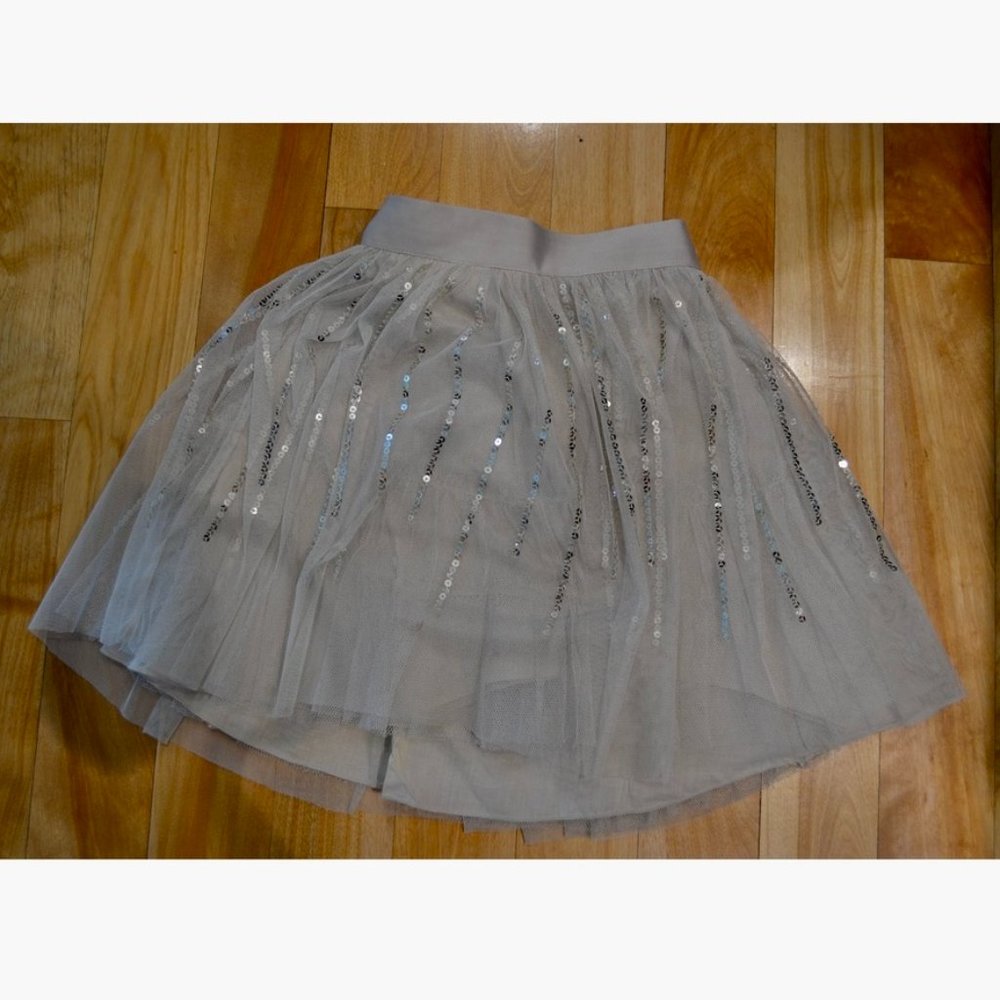 Sisley Girls (8) Silver Tulle Skirt with Sequins